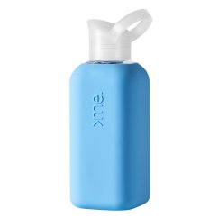 Trinkflasche aus Glas mit Silikonüberzug in ice - hellblau - Design Trinkflasche von Squireme. - Schraubdeckel mit Haltering